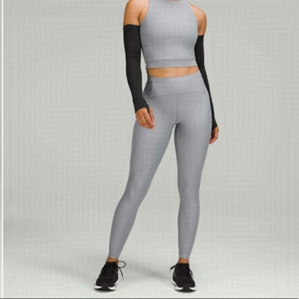 LULULEMON Senseknit high rise running tight size 4